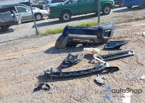 2017 Land Rover Range Rover Evoque Se/Se Premium from USA, damaged, VIN SALVP2BG7HH211452